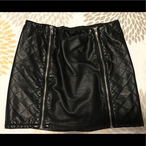 Leather skirt